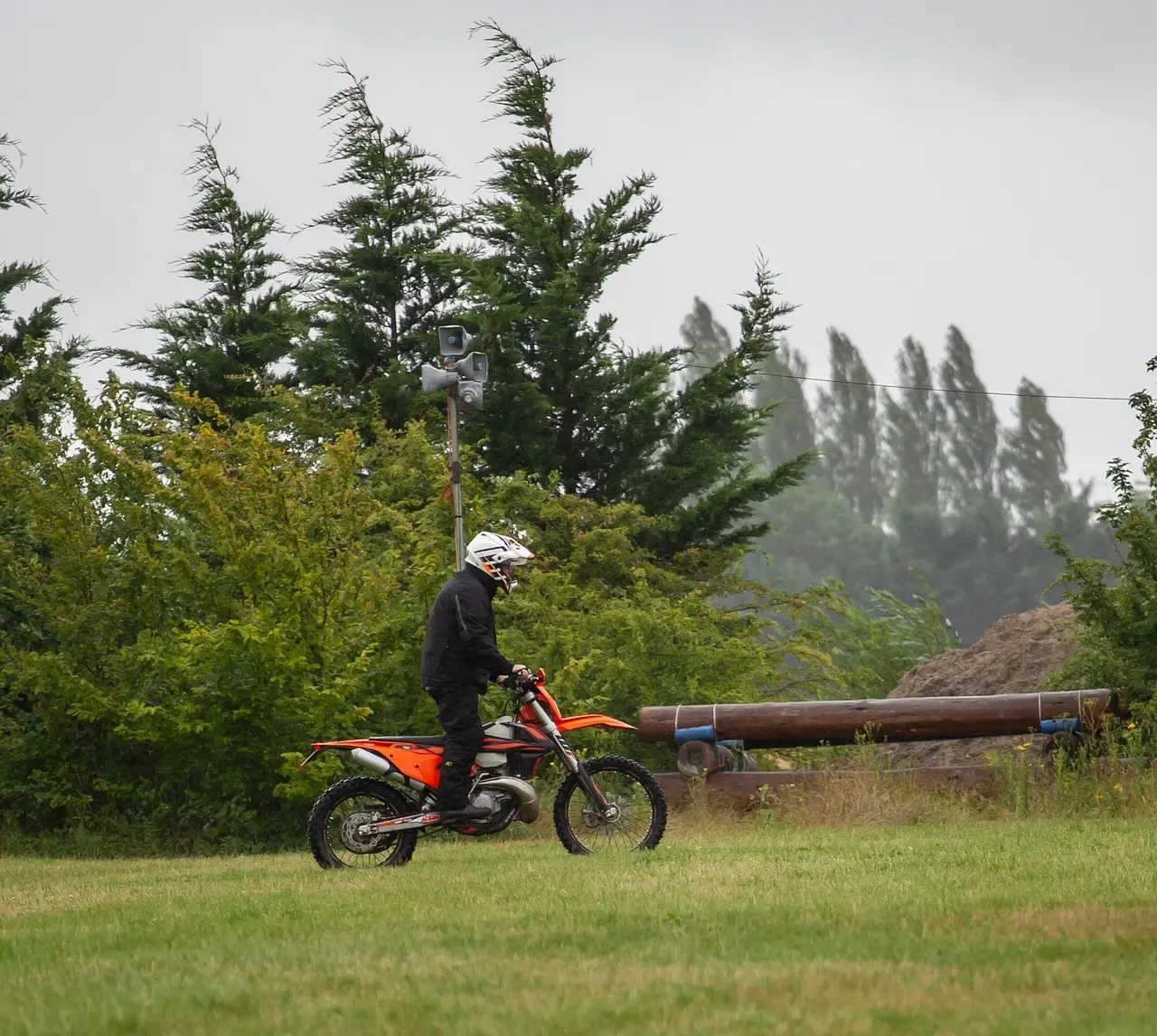 Sådan vælger du sikkert udendørslegetøj til 4-årige