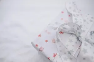 Værtsgave til et weekendophold: regler og idéer